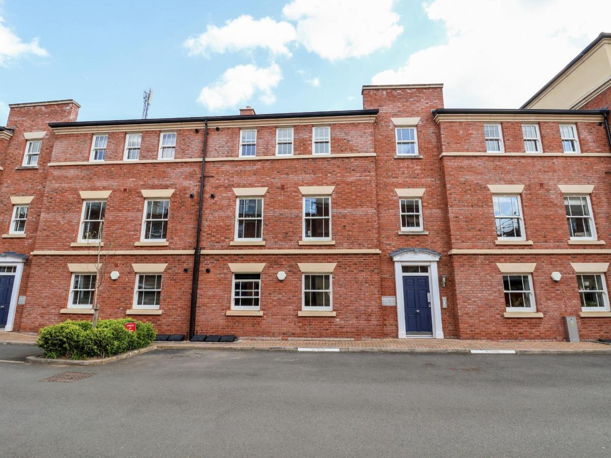 122 The Old Meadow Apartment Shrewsbury Bagian luar foto